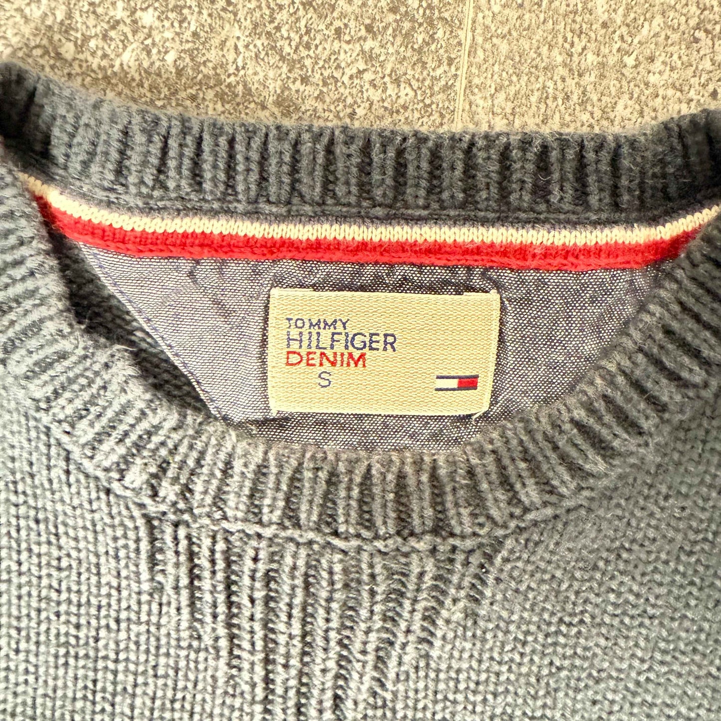 Tommy Hilfiger pulover