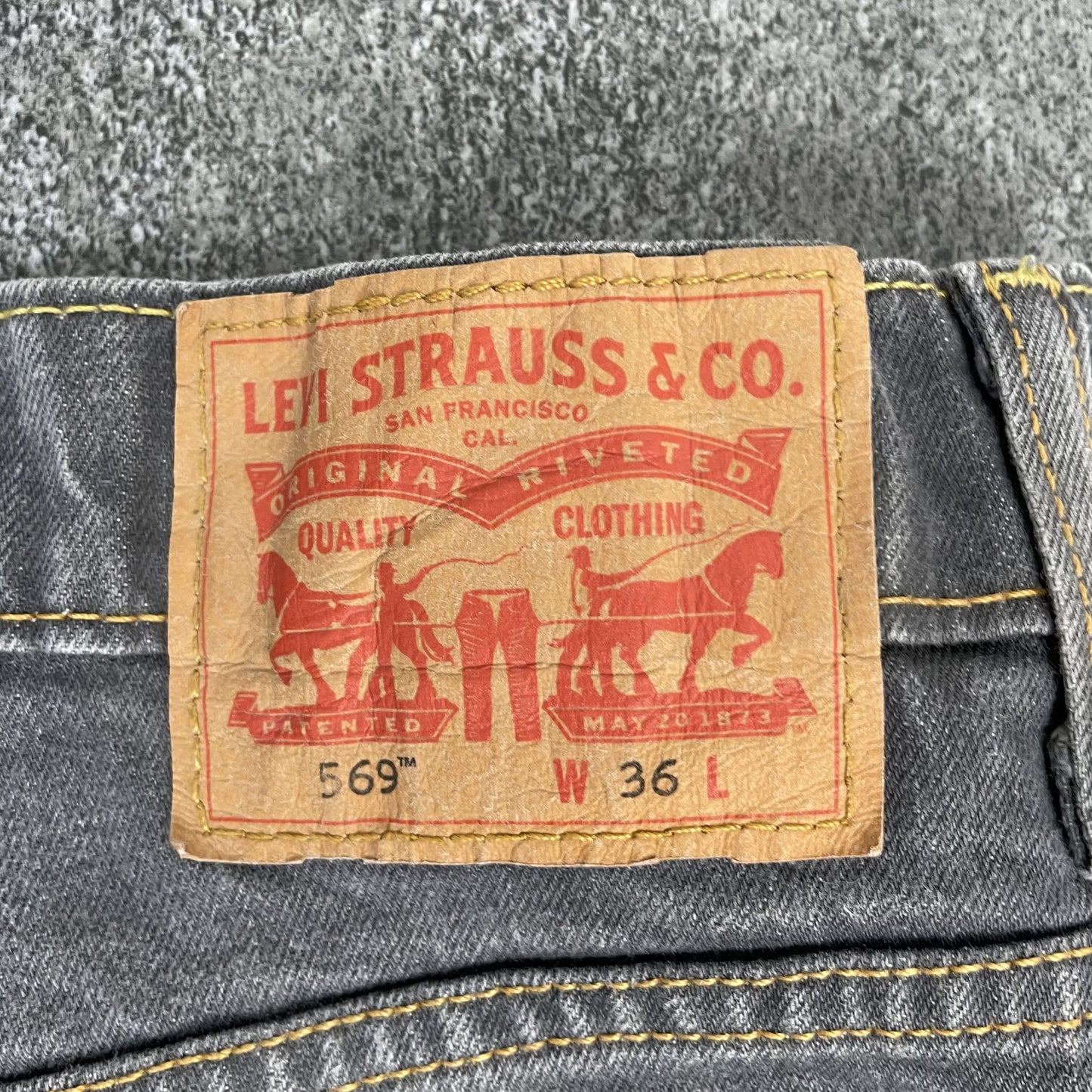 Levis Jorts 569 I L