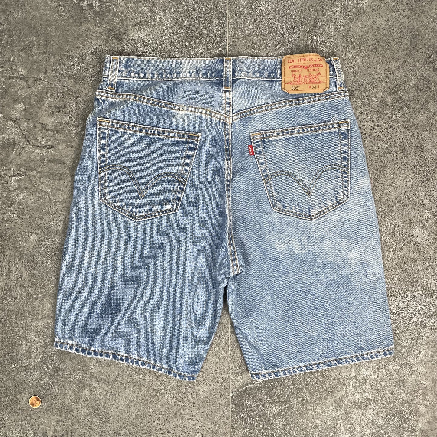 Levis Jorts 505 I L