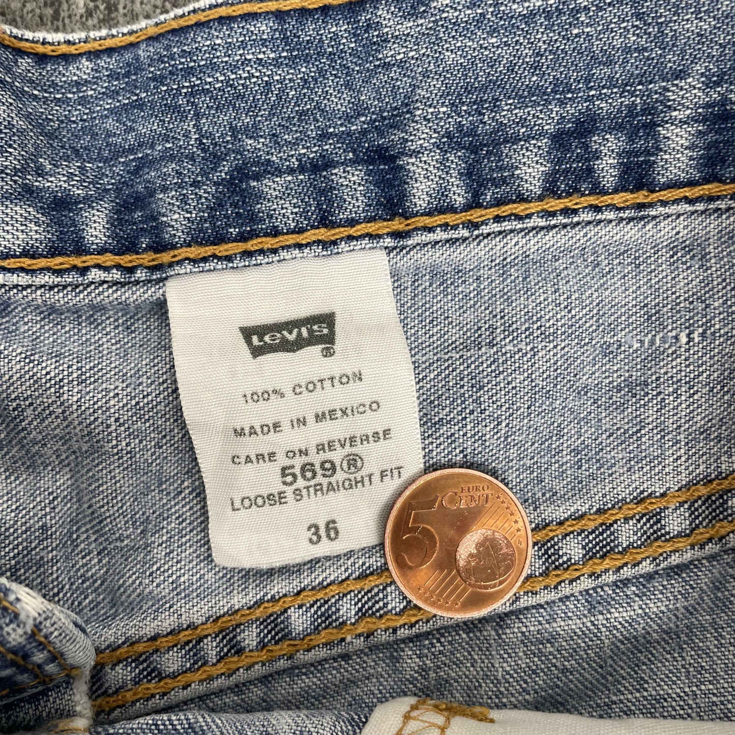 Levis Jorts 569 I L