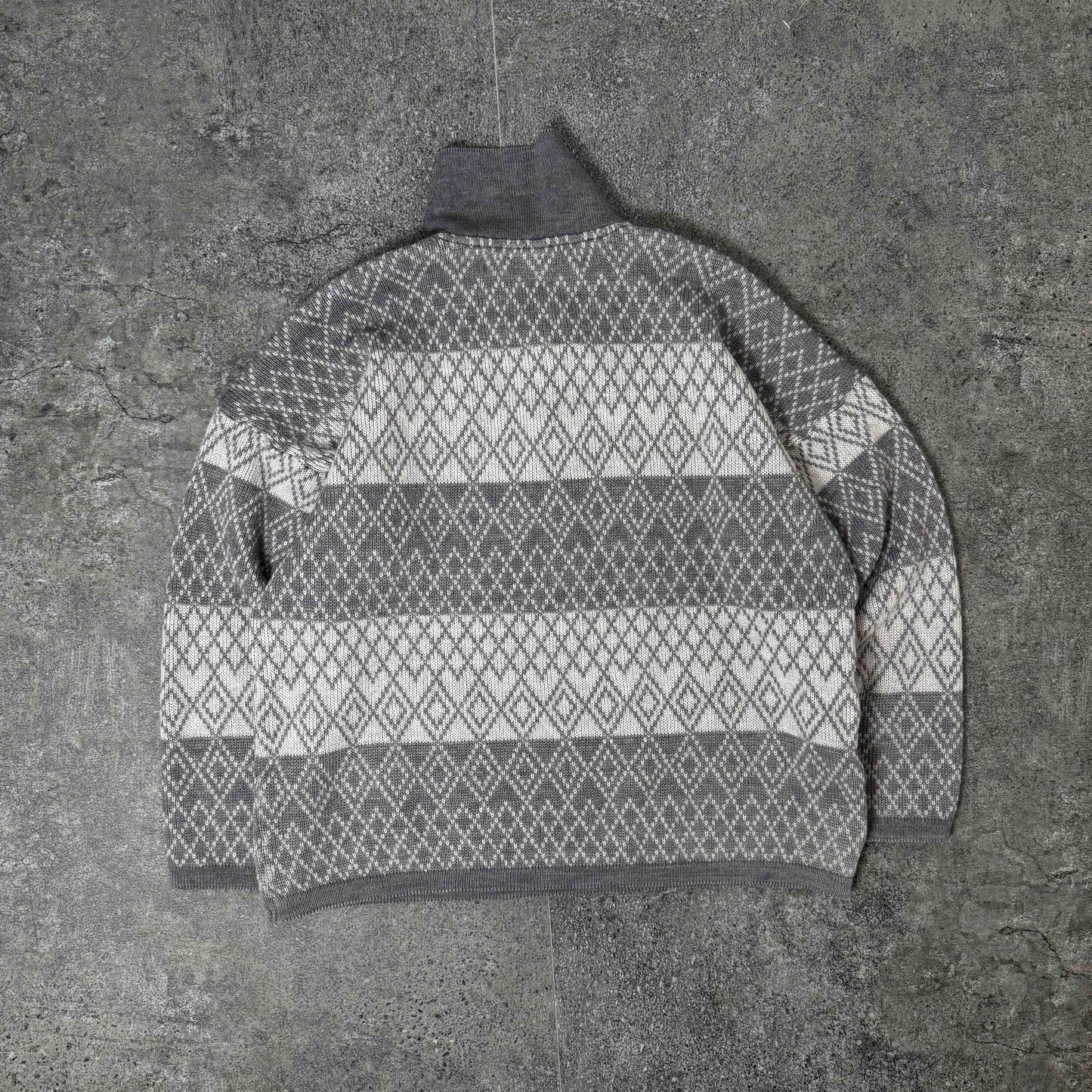 Lacoste pulover