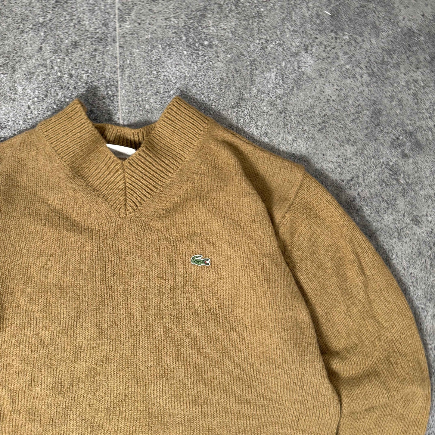 Lacoste pulover